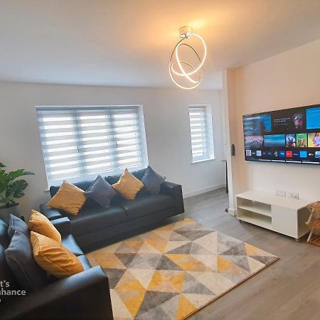 Lovely Home Close To City Center & Rail Station Chesterfield Kültér fotó