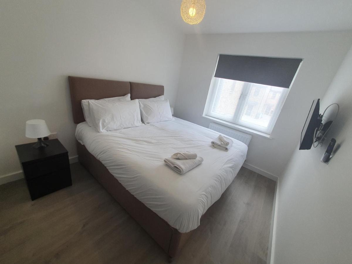 Lovely Home Close To City Center & Rail Station Chesterfield Kültér fotó
